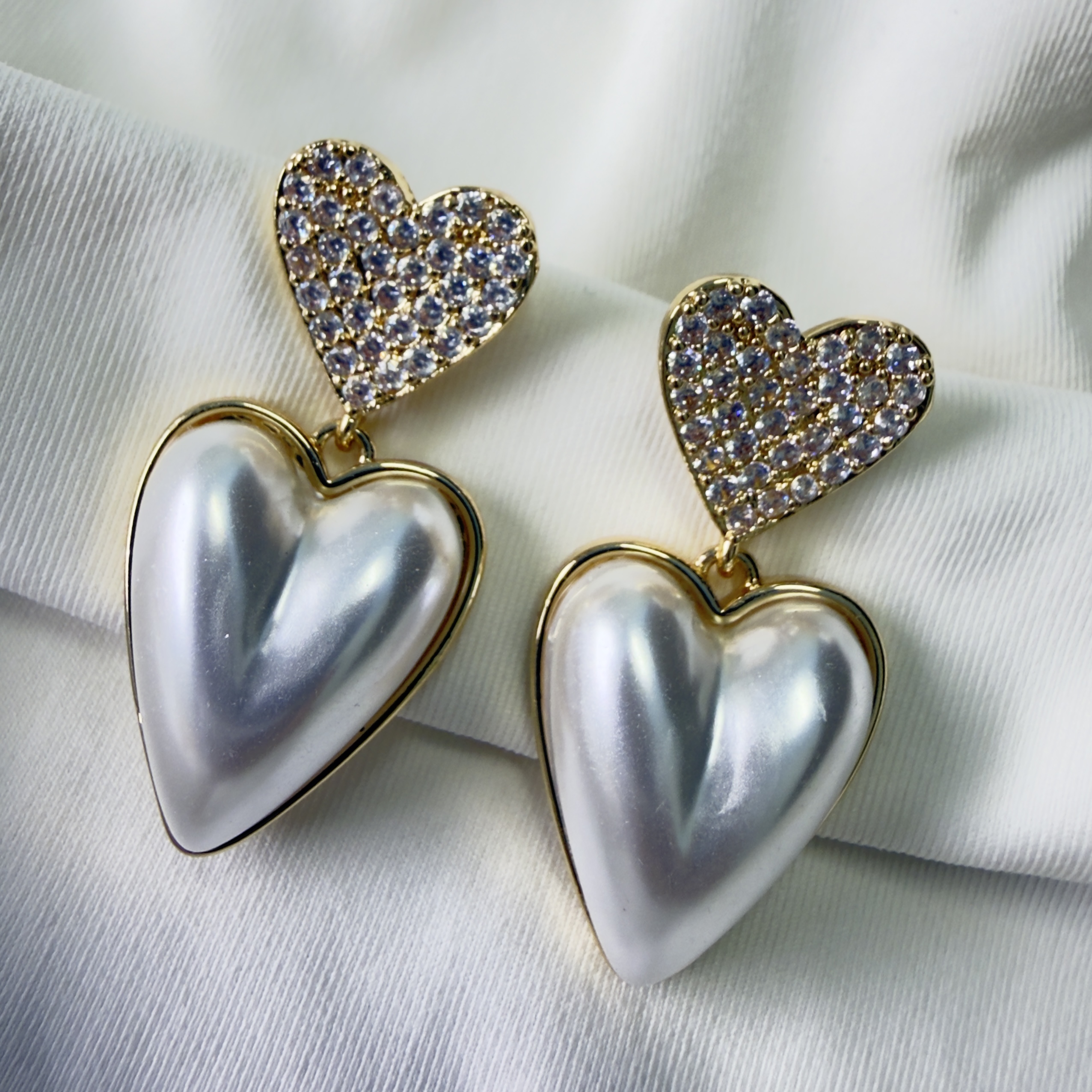 Brinco Cuore Dourado
